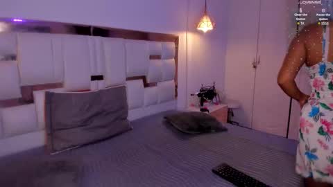 PittAndLunaa69 online show from September 2025 12:32:02 PM