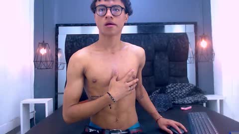 Pitt online show from December 2025 05:52:02 PM