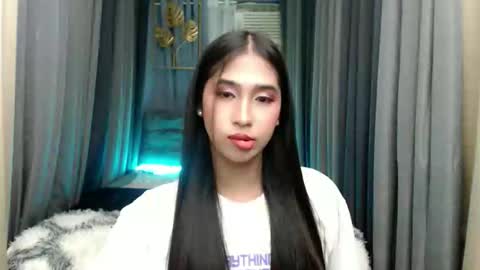 pixie_monstercock69 online show from November 2025 06:06:02 PM