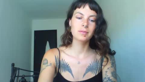 pixiecatfairy online show from September 2025 12:16:02 PM