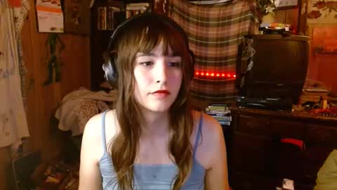 Izzy online show from December 2024 01:59:02 AM