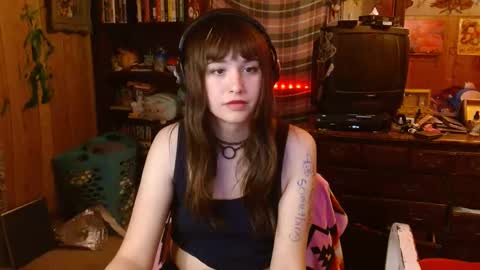 Izzy online show from January 2025 03:37:02 AM