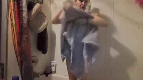 pizzedwife online show from March 2026 10:03:02 PM