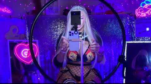 Dumb bimbo fuck doll online show from February 2025 06:21:01 AM