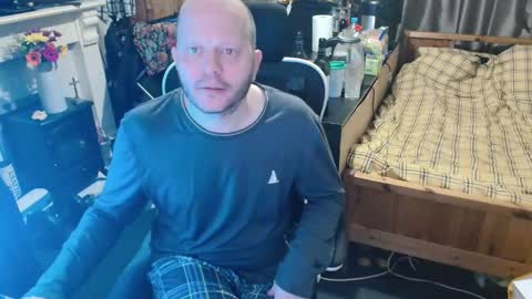 playboy_horny online show from October 2025 08:20:01 PM