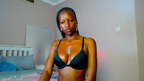 playboypetit online show from October 2025 07:03:02 PM