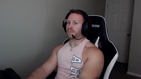 Player online show from October 2025 03:25:01 PM