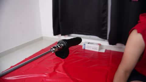 Adriana online show from October 2025 02:43:02 AM