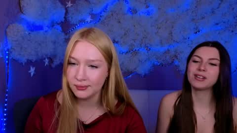 Sophie online show from March 2026 07:14:01 PM