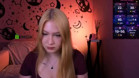 Snapshot of playful_sophie chatting on May 2026 08:14:02 PM Sophie online show from May 2026 08:14:02 PM