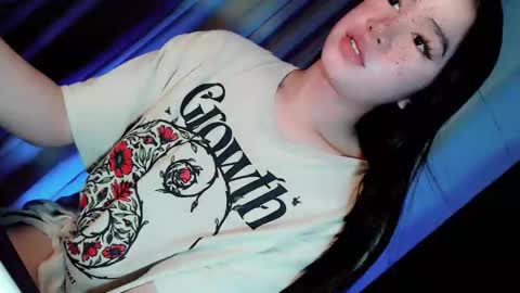 Snapshot of playfulcock69_kate chatting on February 2026 07:43:02 AM kate online show from February 2026 07:43:02 AM