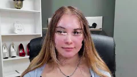 Valeria online show from October 2025 08:04:02 PM