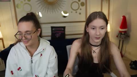 Lana online show from March 2026 11:28:02 AM