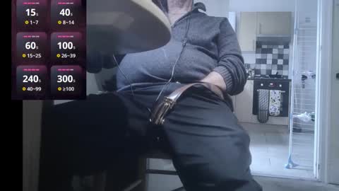 Play Me online show from November 2025 01:54:02 PM