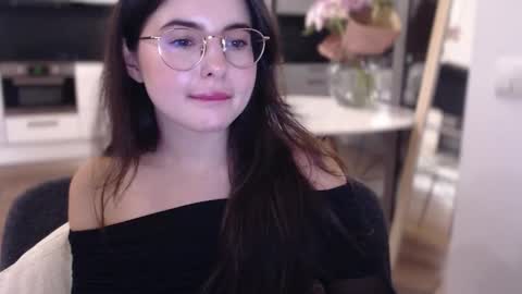 Snapshot of playnofuckinggames chatting on October 2025 07:23:02 PM Mary online show from October 2025 07:23:02 PM