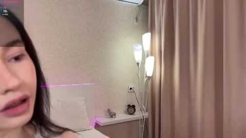 Simona and Bonnie online show from April 2026 03:06:01 PM