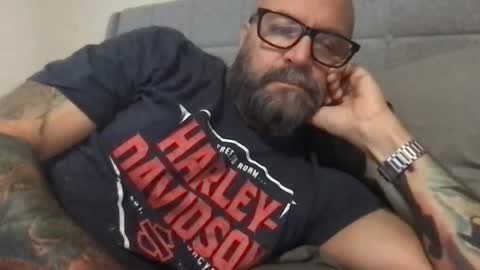 Snapshot of pleasesitonmycock chatting on February 2026 10:08:02 PM PleaseSitOnMyCock online show from February 2026 10:08:02 PM