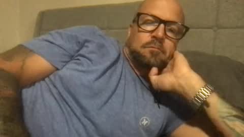Snapshot of pleasesitonmycock chatting on August 2026 04:05:02 PM PleaseSitOnMyCock online show from August 2026 04:05:02 PM