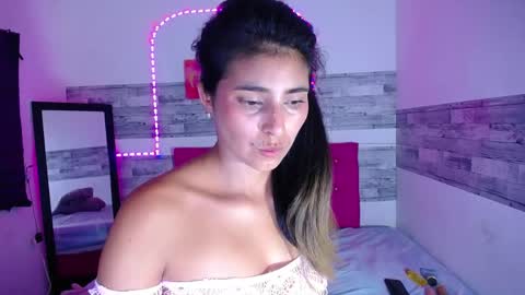 Zalome  online show from April 2026 12:05:01 AM