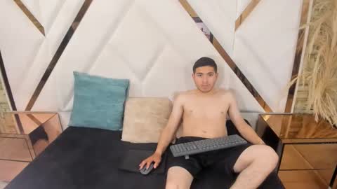 pleasure_duoo online show from October 2025 08:40:02 PM