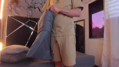 JUAN AND JULI online show from March 2025 09:03:01 PM