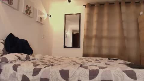 sergio   natalie online show from November 2025 04:33:02 AM