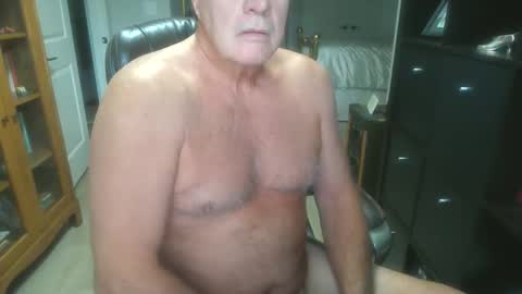 Snapshot of pleeeezeher chatting on November 2025 07:59:01 PM pleeeezeher online show from November 2025 07:59:01 PM