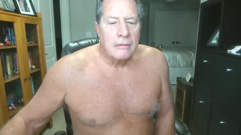 Snapshot of pleeeezeher chatting on January 2026 02:43:02 PM pleeeezeher online show from January 2026 02:43:02 PM