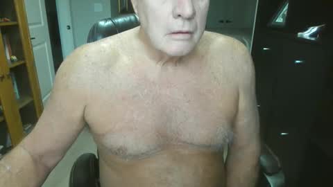 Snapshot of pleeeezeher chatting on January 2026 04:34:01 PM pleeeezeher online show from January 2026 04:34:01 PM