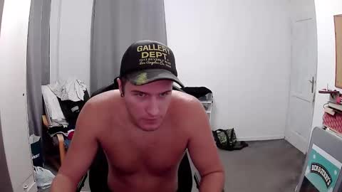 plkrisztian online show from October 2025 06:50:01 PM