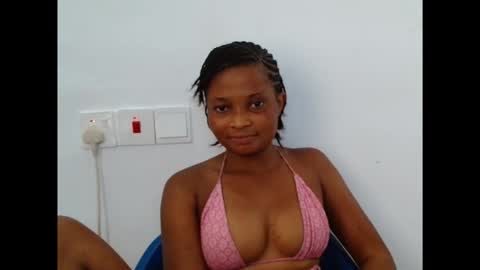 plumnjuicyx online show from October 2025 11:19:01 AM