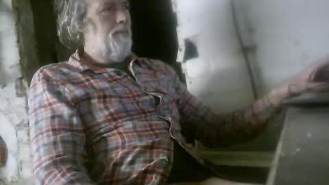 Fratzz online show from March 2026 11:38:01 AM