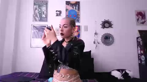    online show from September 2025 08:23:01 PM