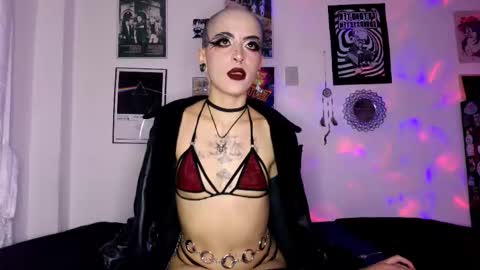    online show from October 2025 01:03:02 AM