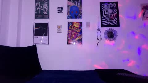    online show from October 2025 12:35:01 AM