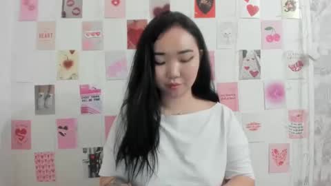 Erica online show from February 2025 01:17:02 PM