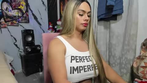 Snapshot of pocahontas_98113116 chatting on December 2024 04:12:01 AM lesly pagina azul pocahontas982 online show from December 2024 04:12:01 AM