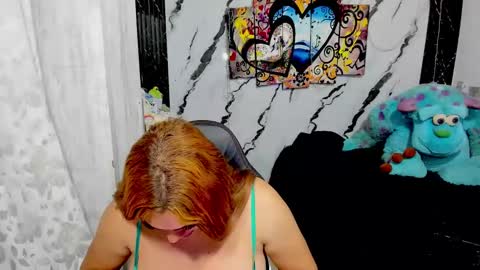 Snapshot of pocahontas_98113116 chatting on October 2025 03:14:02 AM lesly pagina azul pocahontas982 online show from October 2025 03:14:02 AM