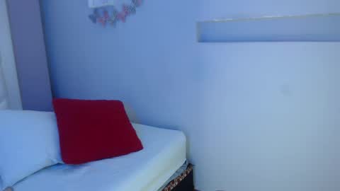 Pocahontas online show from September 2025 01:11:02 PM