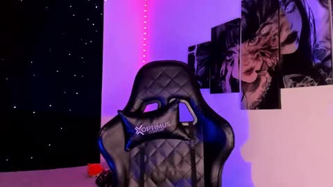 Snapshot of poison_willow chatting on December 2024 08:37:01 PM Willow Hours 12pm to 630pm Colombian time FRIDAY AND SUNDAY FREE DAYS online show from December 2024 08:37:01 PM