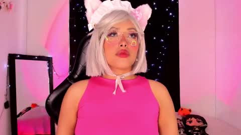 Snapshot of poison_willow chatting on January 2025 05:18:01 PM Willow Hours 12pm to 630pm Colombian time FRIDAY AND SUNDAY FREE DAYS online show from January 2025 05:18:01 PM