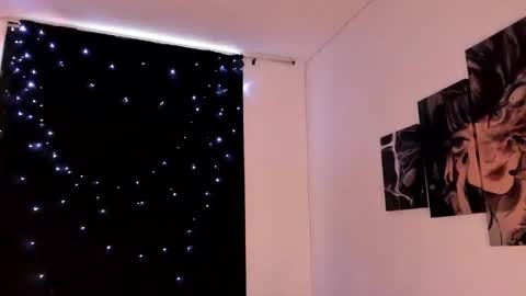 Snapshot of poison_willow chatting on February 2025 09:31:01 PM Willow Hours 12pm to 630pm Colombian time FRIDAY AND SUNDAY FREE DAYS online show from February 2025 09:31:01 PM