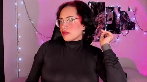 Snapshot of poison_willow chatting on September 2025 05:51:02 PM Willow Hours 12pm to 630pm Colombian time FRIDAY AND SUNDAY FREE DAYS online show from September 2025 05:51:02 PM