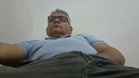 poli online show from October 2025 04:16:01 AM