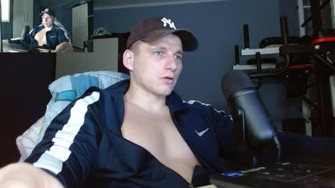 Poliglot online show from October 2025 07:16:01 PM