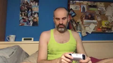 Snapshot of pollito1985 chatting on March 2026 01:47:01 PM DIEGO O DIEGUITO online show from March 2026 01:47:01 PM