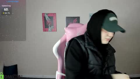 Polly online show from October 2025 01:24:02 AM