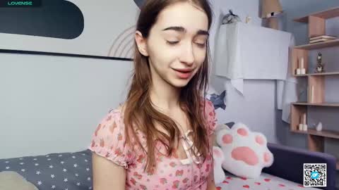 Polly online show from October 2025 07:34:02 AM