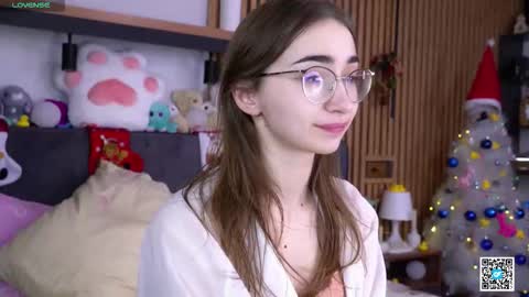 Polly online show from November 2025 07:08:02 AM