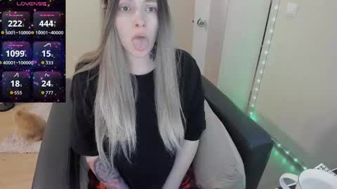 Polly online show from March 2026 07:25:02 AM